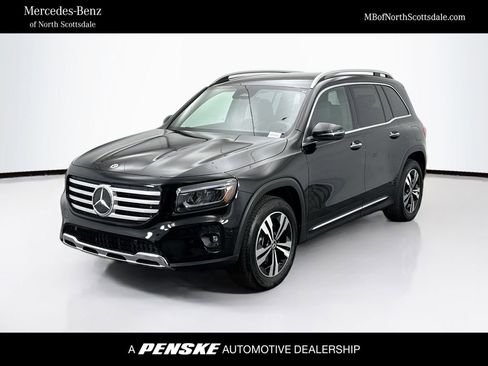 Certified 2025 Mercedes-Benz GLB 250 image 1