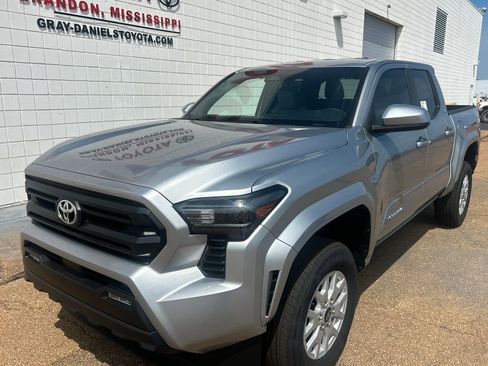 New 2026 Toyota Tacoma SR5 RWD image 1