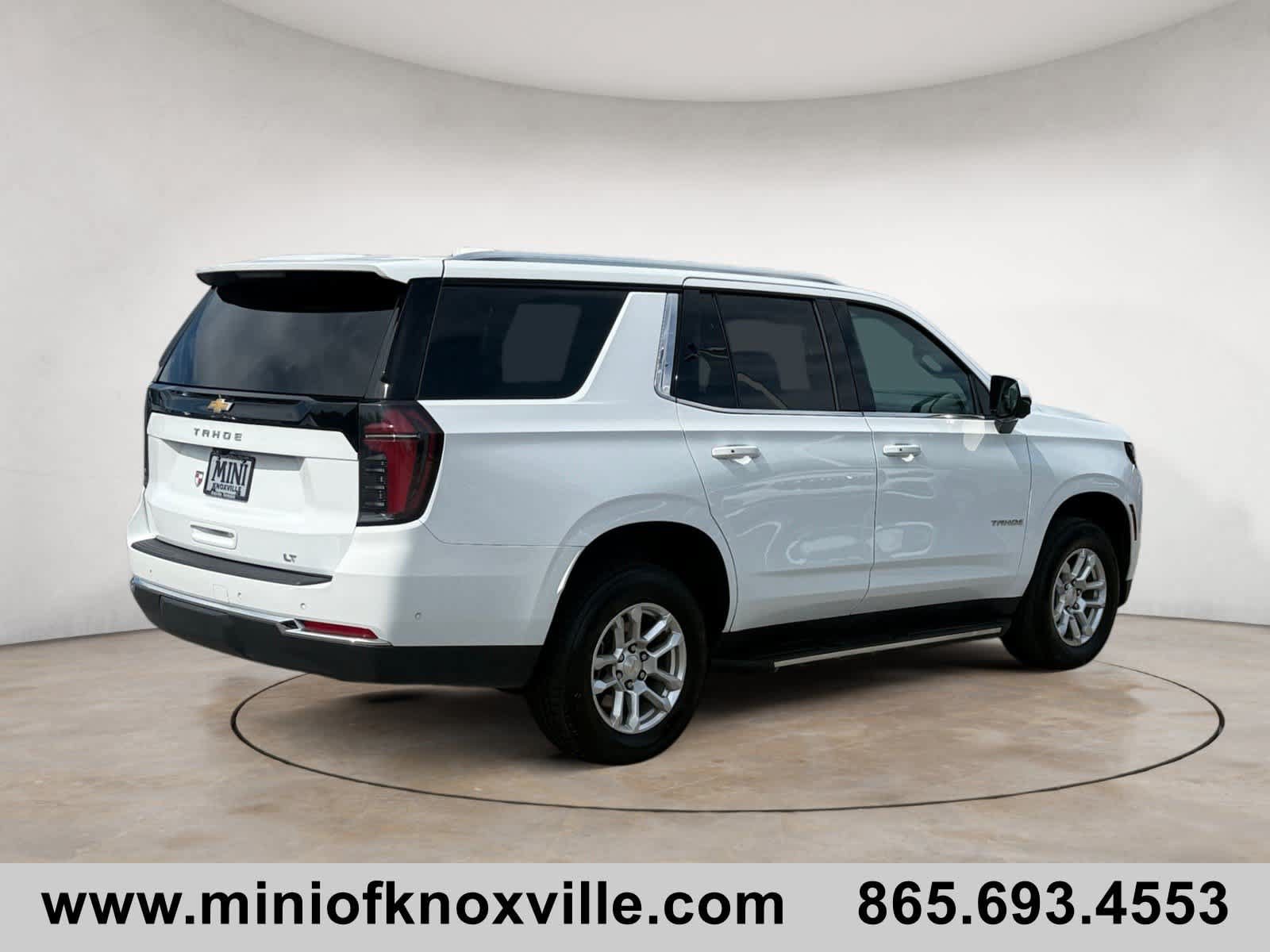 Used 2025 Chevrolet Tahoe LT RWD image 3