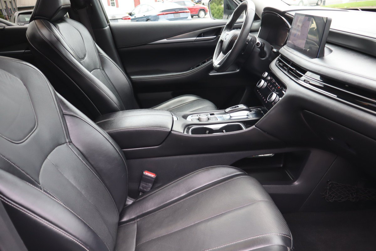 Used 2022 INFINITI QX60 Luxe w/ Cargo Package AWD/4WD image 19