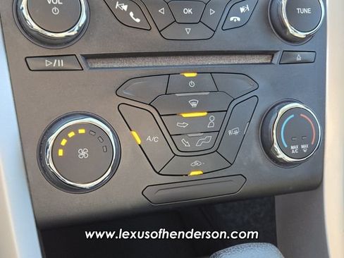 Used 2014 Ford Fusion SE FWD image 29