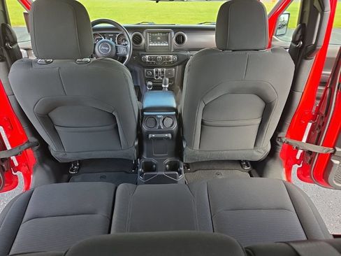 Used 2021 Jeep Wrangler Unlimited Sport AWD/4WD image 26