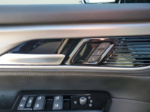 New 2026 Jeep Grand Wagoneer Limited image 27