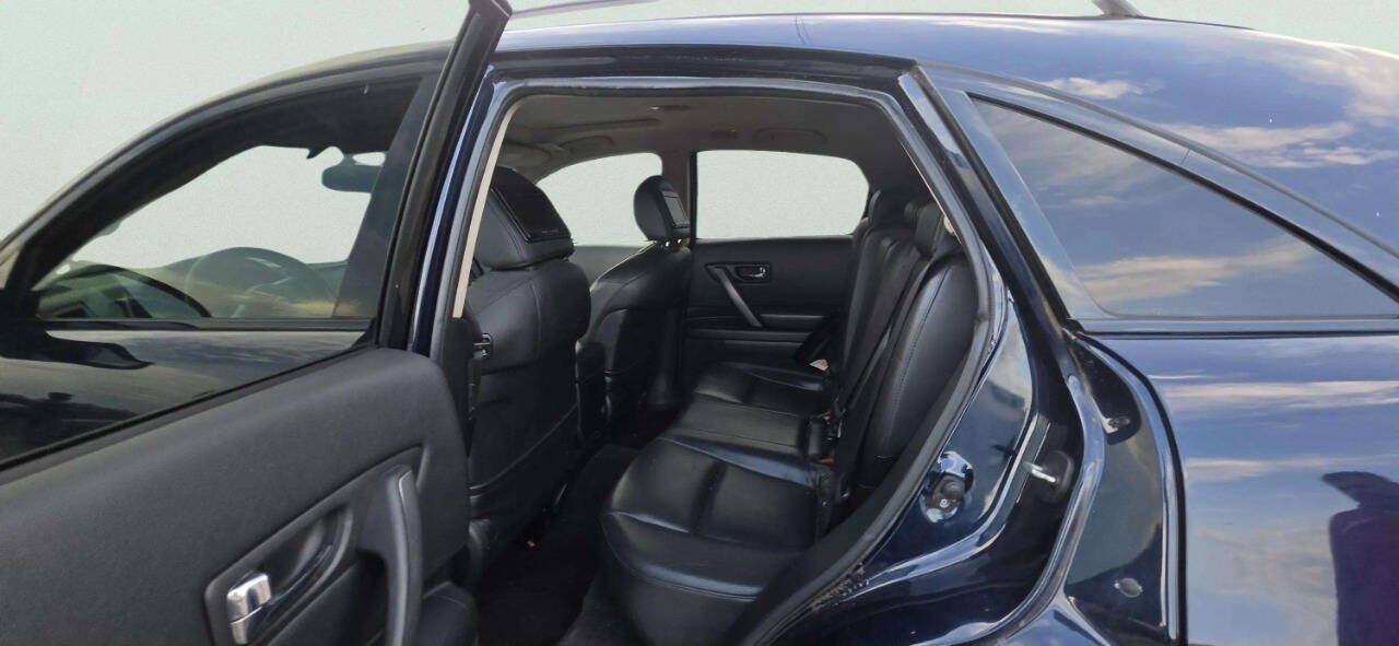 Used 2008 INFINITI FX35 AWD w/ Technology Pkg image 7