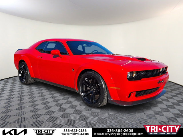 Used 2023 Dodge Challenger R/T Scat Pack RWD image 1