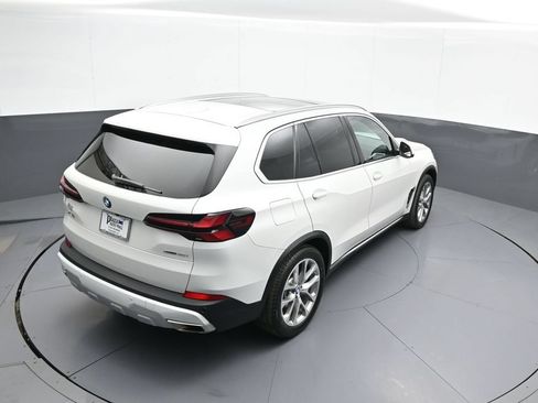 Used 2024 BMW X5 xDrive40i w/ Premium Package AWD/4WD image 41