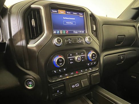 Used 2022 GMC Sierra 1500 AT4 w/ AT4 Premium Package image 27