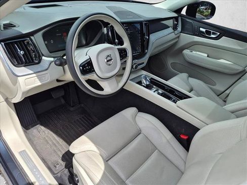 Used 2025 Volvo XC60 T8 Ultra w/ Protection Package Premier AWD/4WD image 10