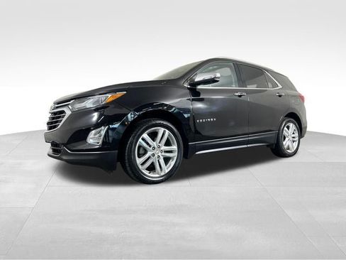 Used 2019 Chevrolet Equinox Premier AWD/4WD image 2