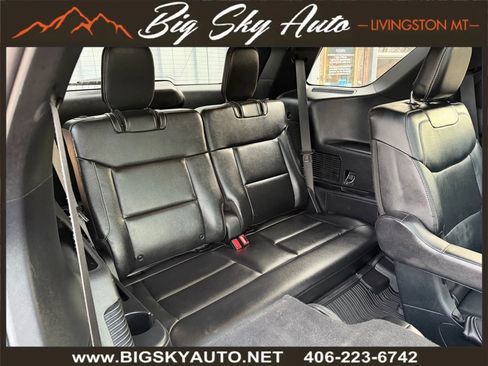 Used 2020 Ford Explorer ST w/ ST Street Pack image 23