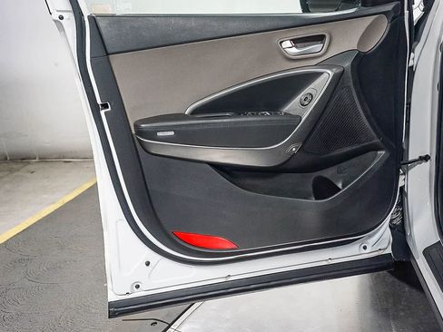 Used 2017 Hyundai Santa Fe Sport AWD/4WD image 22