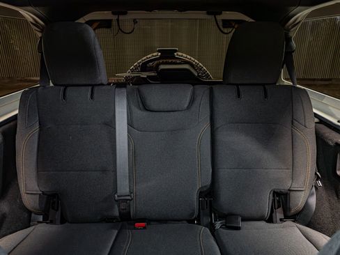 Used 2024 Jeep Wrangler Willys image 23