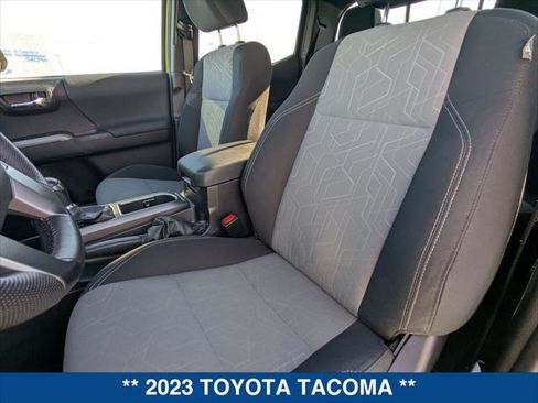 Used 2023 Toyota Tacoma TRD Off-Road image 20