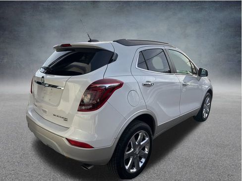 Used 2018 Buick Encore Essence w/ Experience Buick Package image 5