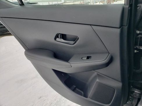 Certified 2025 Nissan Sentra S FWD image 17