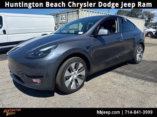 Used 2023 Tesla Model Y 2WD video 1