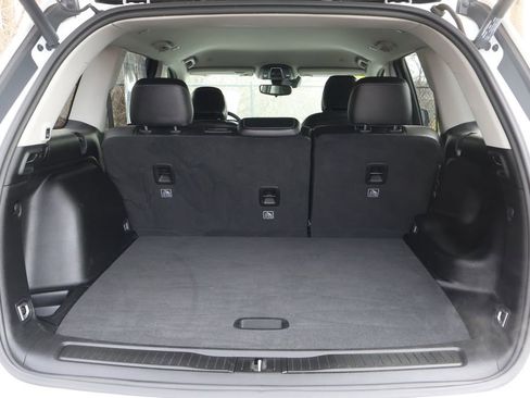 Used 2024 Jeep Grand Cherokee Limited image 46