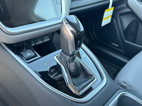 New 2025 Subaru Outback Limited w/ Popular Package #2 image 17