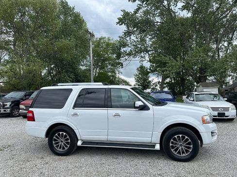 Used 2017 Ford Expedition Limited AWD/4WD image 4