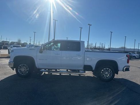 Certified 2025 Chevrolet Silverado 2500 LTZ w/ LTZ Premium Package image 6