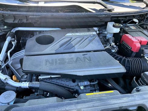 Used 2023 Nissan Rogue SV AWD/4WD image 28