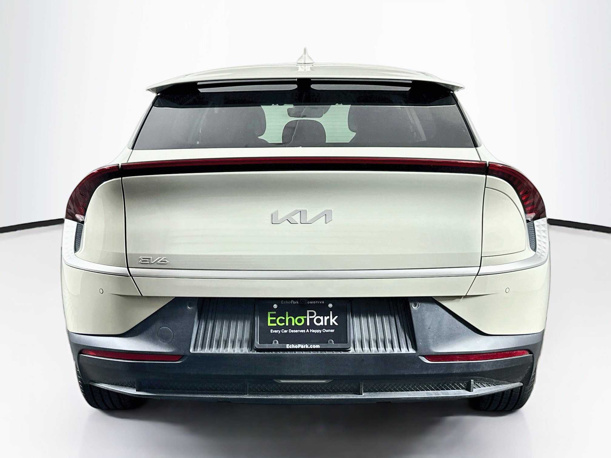 Used 2024 Kia EV6 Light RWD image 7