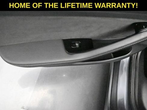 Used 2019 Tesla Model 3 Long Range AWD/4WD image 23