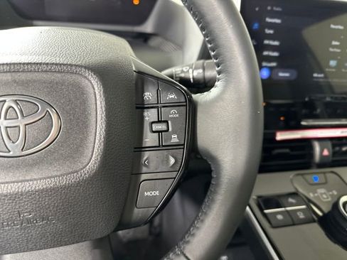 Used 2023 Toyota bZ4X XLE w/ Weather Package image 16