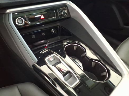 Used 2025 Audi Q5 Premium w/ Convenience Package AWD/4WD image 13