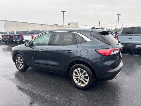 Used 2022 Ford Escape SE AWD/4WD image 3