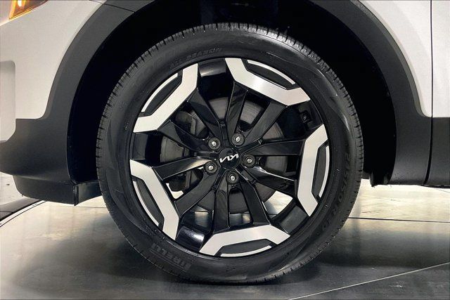 Used 2024 Kia Telluride S w/ S Sunroof Package AWD/4WD image 9