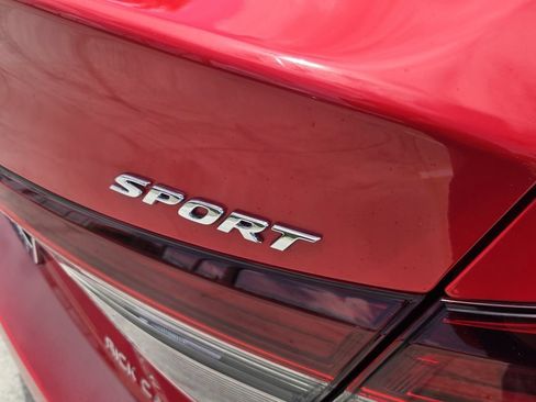 Certified 2025 Honda Civic Sport image 15