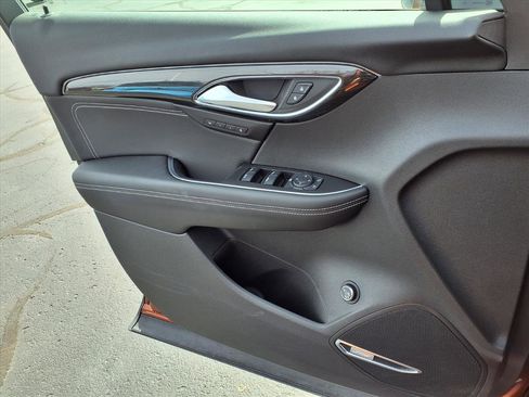 Used 2022 Buick Envision Essence w/ Technology Package I image 23