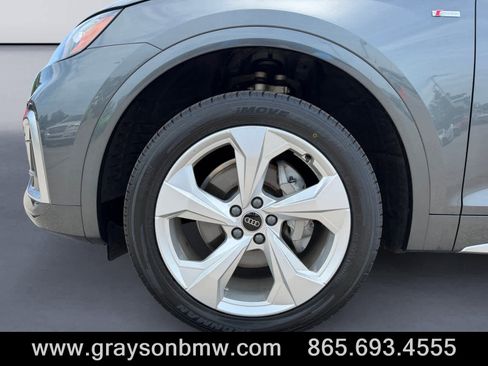 Used 2024 Audi Q5 2.0T Premium Plus AWD/4WD image 9