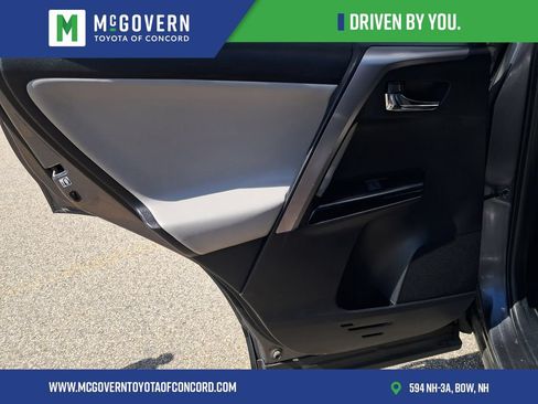 Used 2017 Toyota RAV4 Limited w/ Carpet Mat Package AWD/4WD image 16