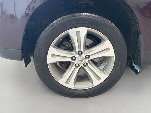 Used 2012 Toyota Highlander Limited w/ Tow Pkg image 27