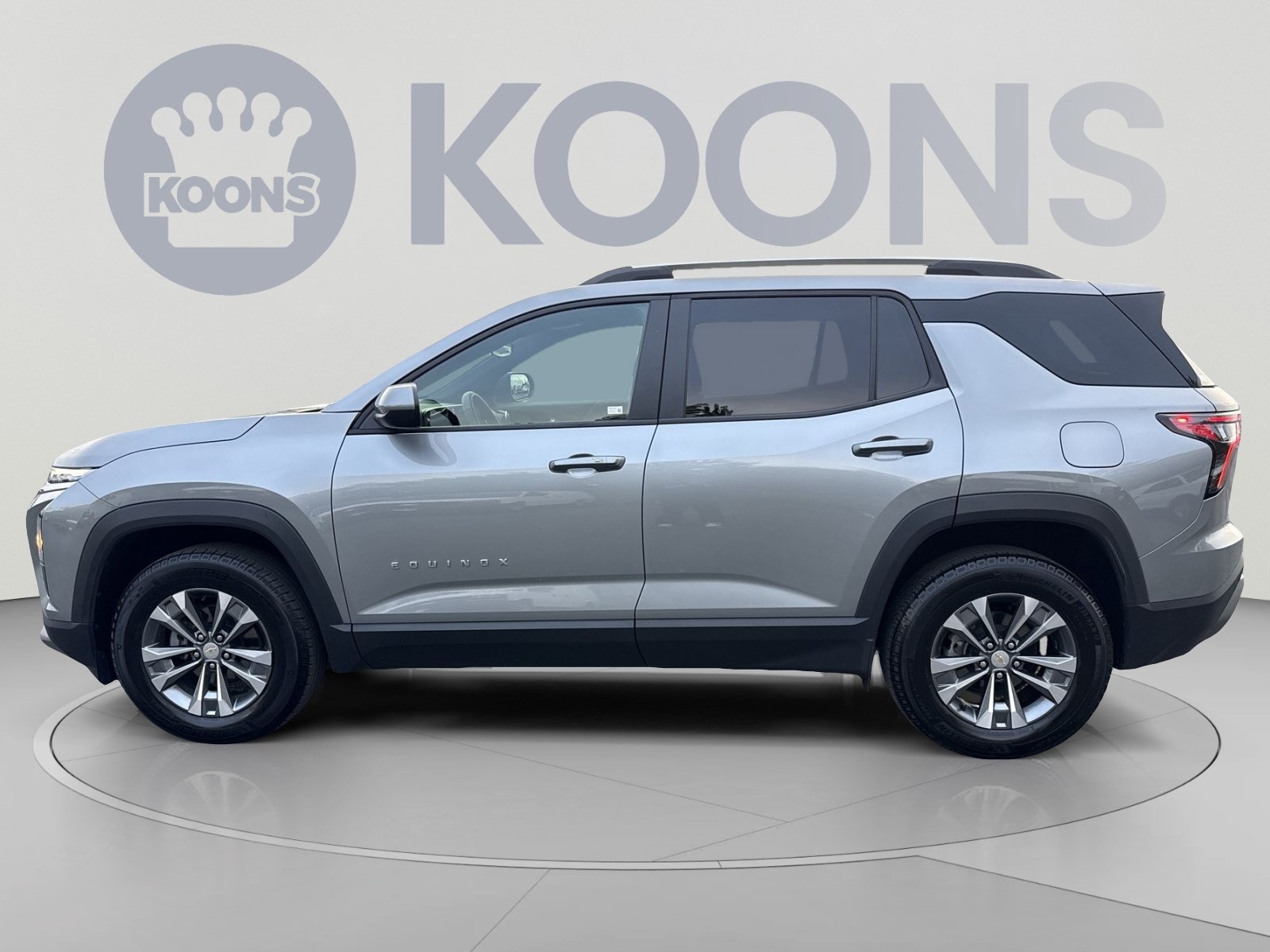 Used 2025 Chevrolet Equinox LT w/ Convenience Package II AWD/4WD image 7