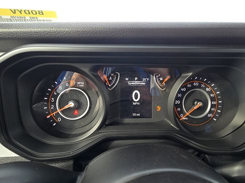 New 2026 Jeep Gladiator Sport AWD/4WD image 16