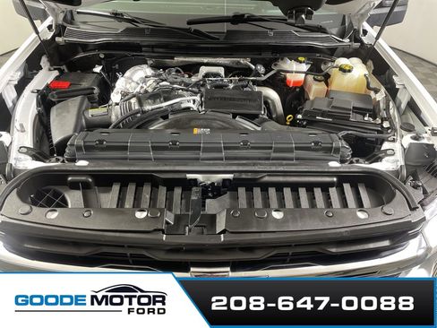 Used 2024 Chevrolet Silverado 3500 LT w/ Convenience Package image 25