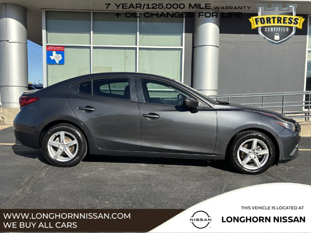 Used 2016 MAZDA MAZDA3 i Sport FWD image 2