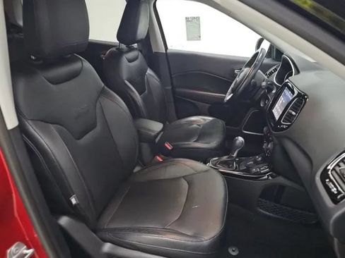 Used 2018 Jeep Compass Limited w/ Navigation Group AWD/4WD image 6