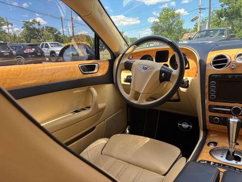 Used 2011 Bentley Flying Spur Flying Spur AWD/4WD image 14