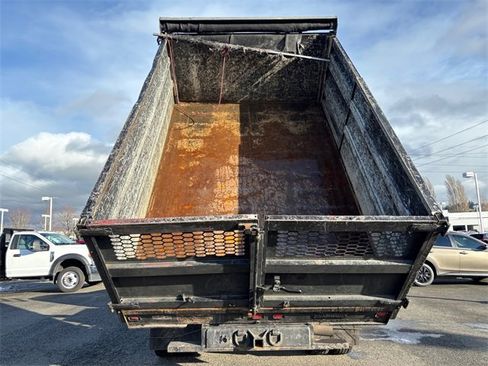 Used 2019 RAM 4500 Tradesman image 31