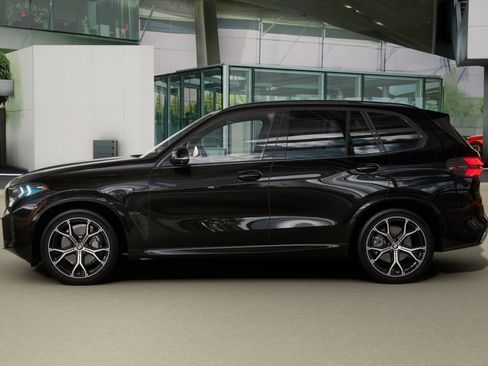 Used 2026 BMW X5 xDrive40i w/ M Sport Package image 29