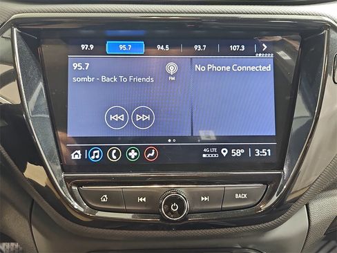 Certified 2022 Chevrolet TrailBlazer LT w/ Convenience Package image 25