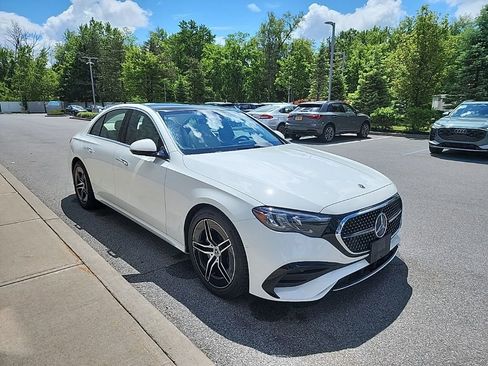 Used 2024 Mercedes-Benz E 350 4MATIC Sedan image 13