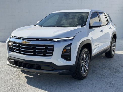 New 2026 Chevrolet Equinox LT w/ Safety and Technology Package image 4