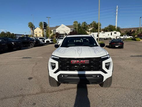 New 2026 GMC Canyon Elevation w/ Convenience Package image 2