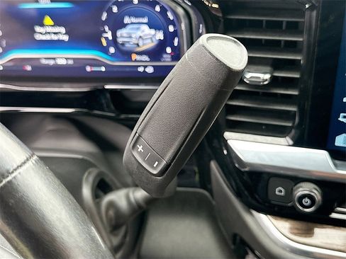 Used 2022 Chevrolet Silverado 1500 LT image 16