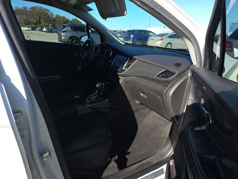 Used 2019 Buick Encore Preferred w/ Safety Package image 15